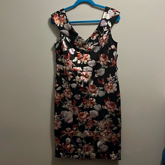 New York and Company NWT stretch floral dress size large - Picture 1 of 5